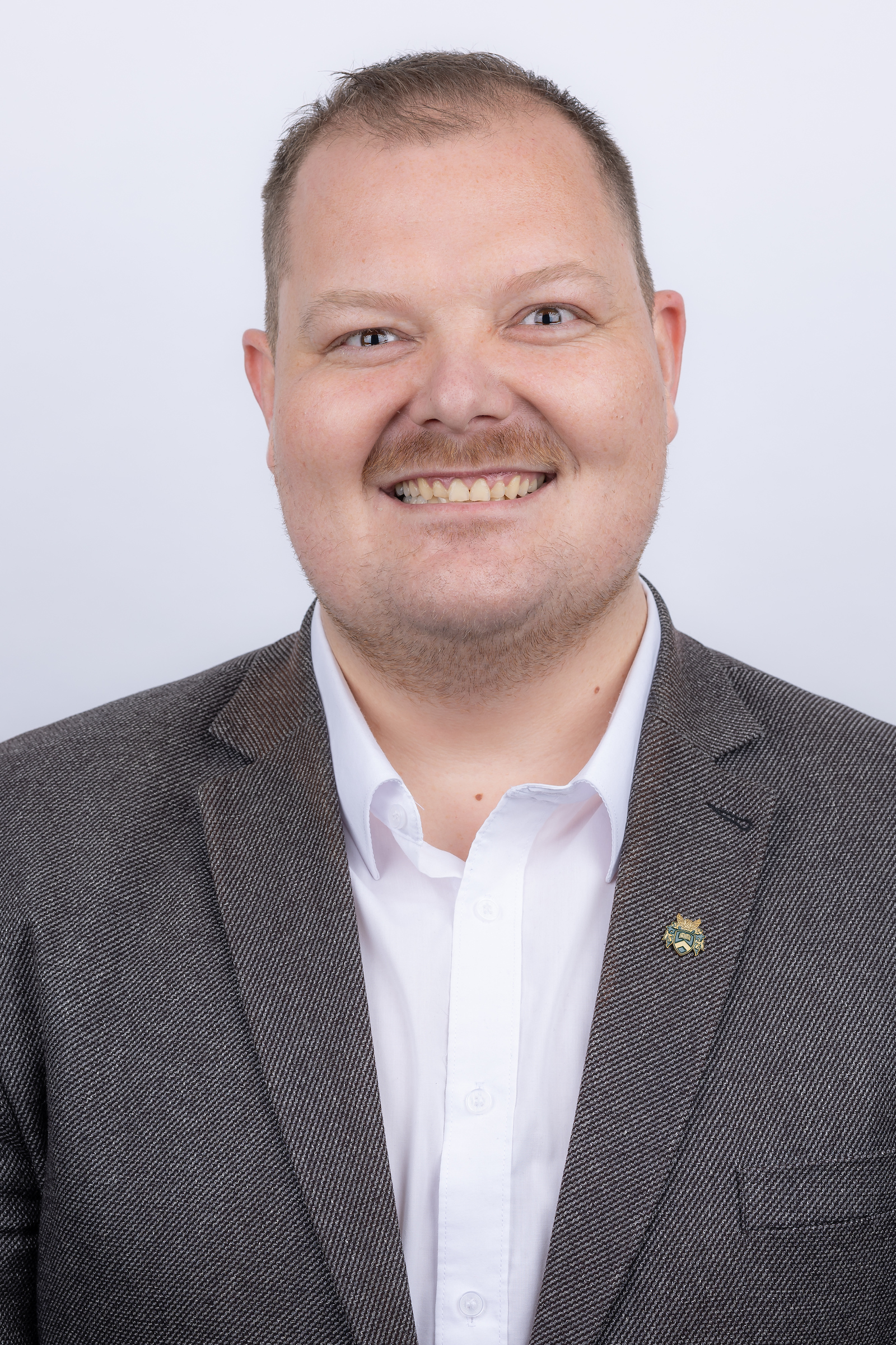  Hajdú Péter